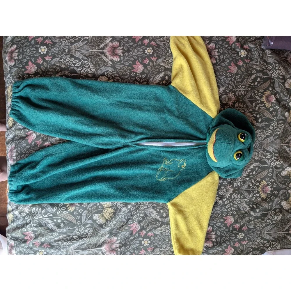 Toddler Plush Frog Halloween Costume Size 2T One Piece Fleece Zip Up Warm